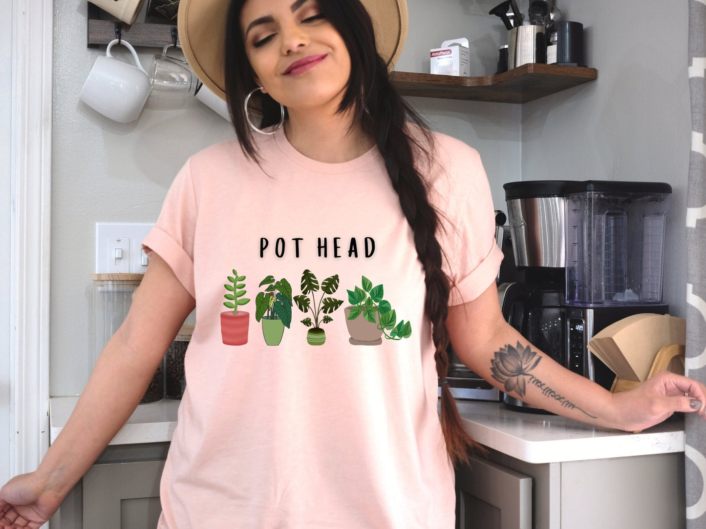 Pot Head T-Shirt - Shirt with plants - Gift for plant lover - Green Thumb Shirt