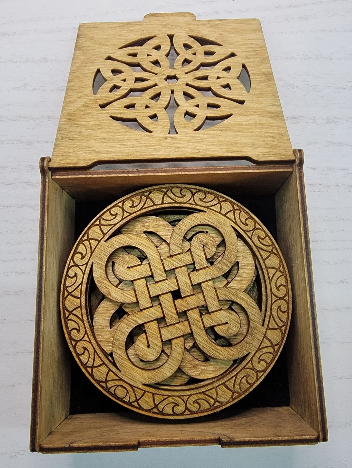 Celtic Coaster set, with box