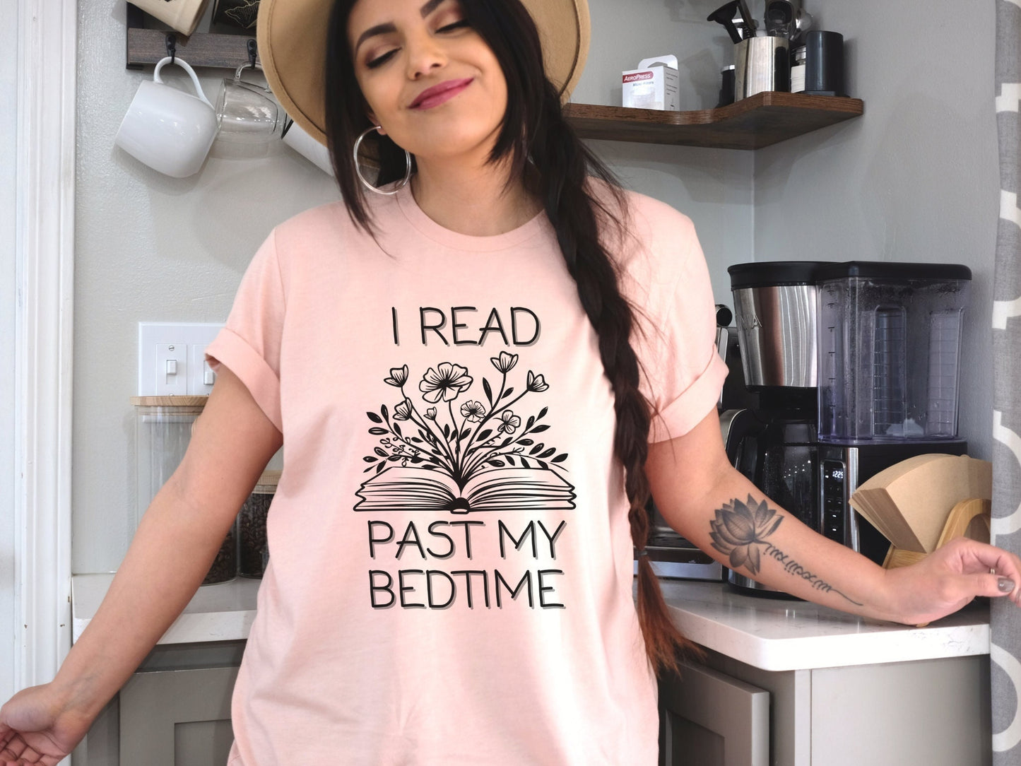 I read past my bedtime shirt, Book Lover T-Shirt, Book Tok